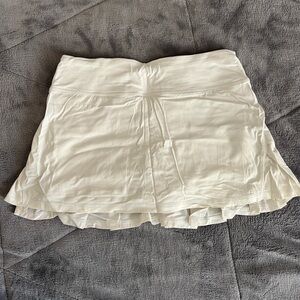 Lululemon Running/Tennis Skirt Size 2